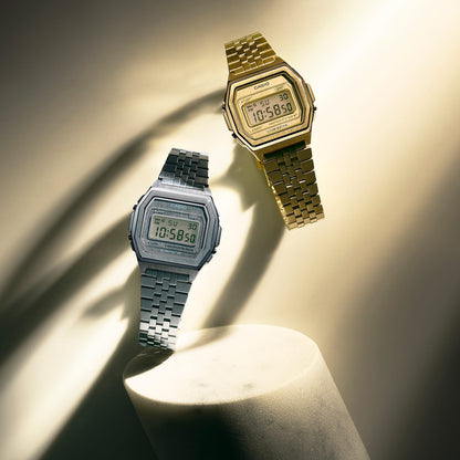 Uniwrist Vintage Digital Watch (Gold)